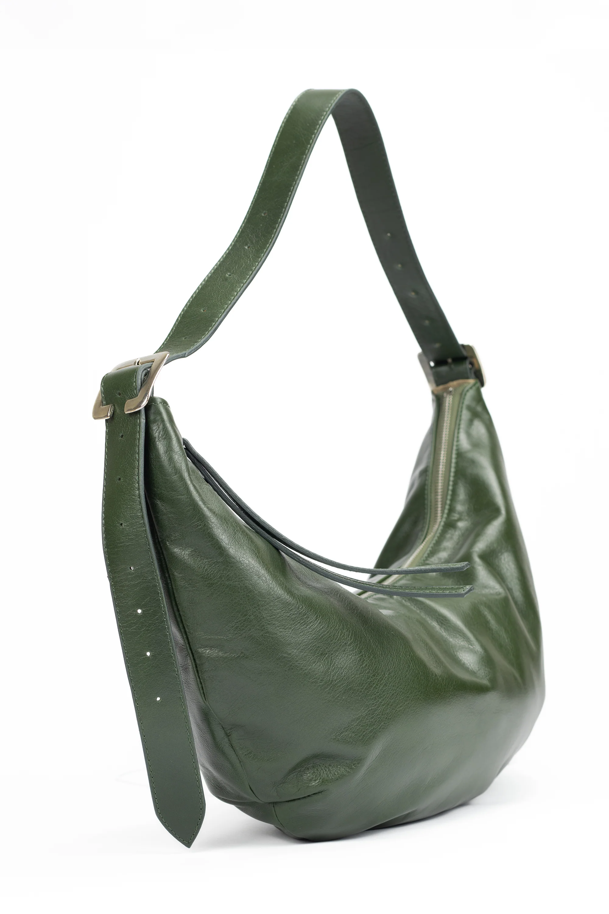 Luna in Emerald - Image 6