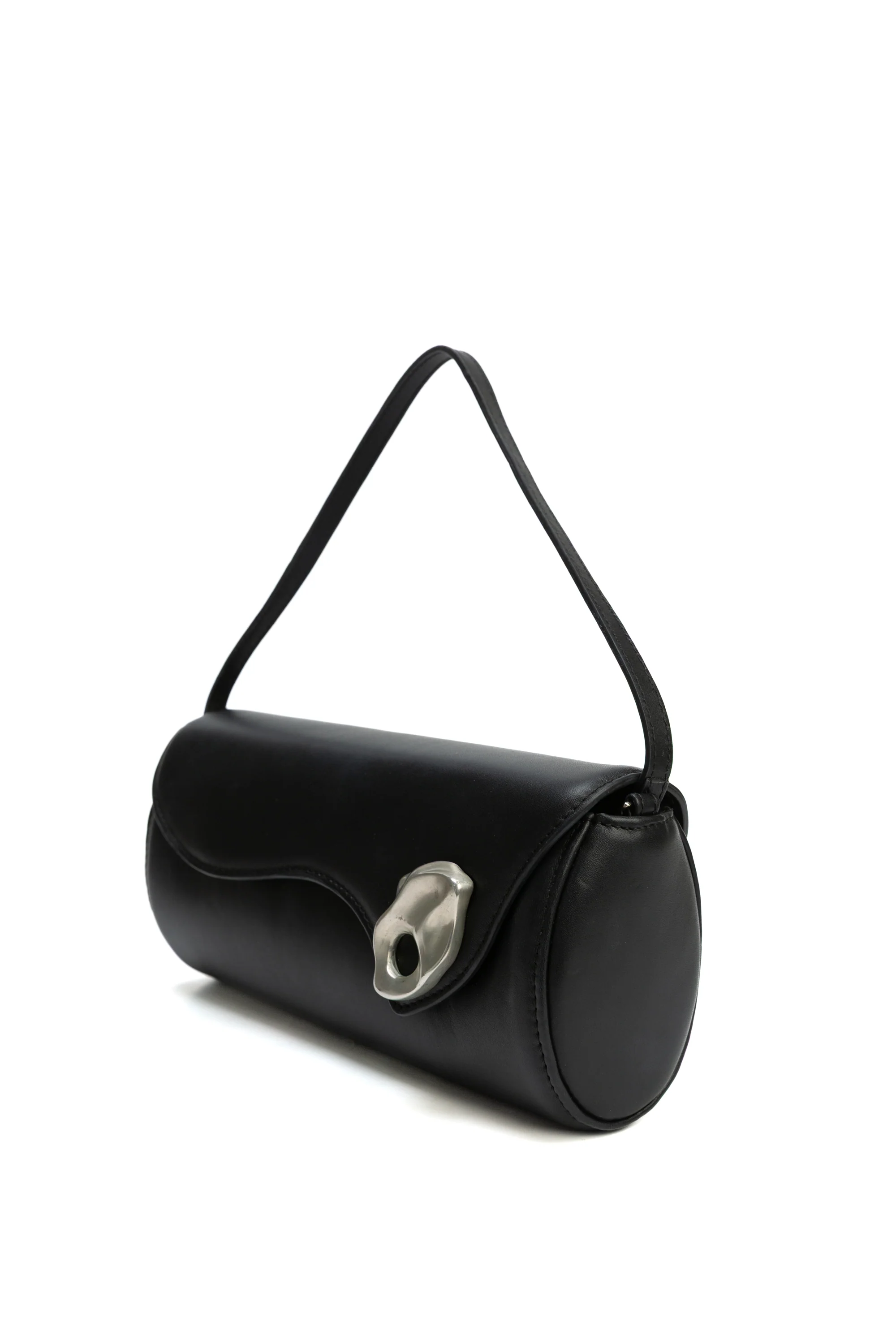 Oyster Clutch in Noche - Image 6